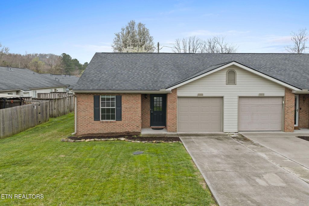 Photo of 7209 Lyngate Blvd, Powell, TN 37849 (MLS # 1332461)