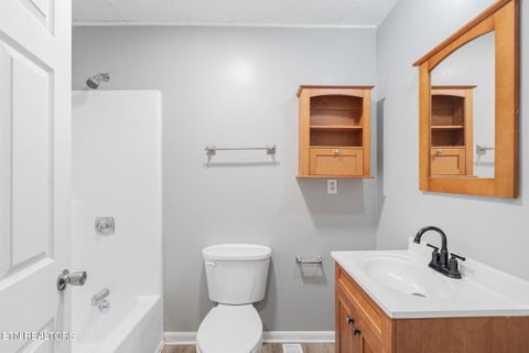 Tiny photo for 19211923 Harvard St, Maryville, TN 37801 (MLS # 1355529)