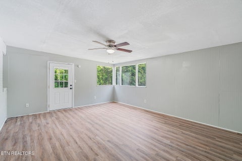 Tiny photo for 19211923 Harvard St, Maryville, TN 37801 (MLS # 1355529)