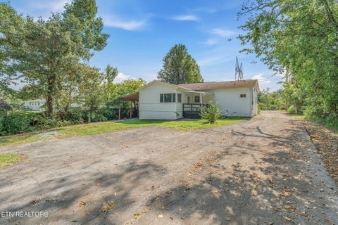 Tiny photo for 19211923 Harvard St, Maryville, TN 37801 (MLS # 1355529)