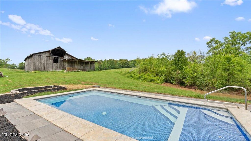 Photo of 1058 Thorn Grove Pike, Strawberry Plains, TN 37871 (MLS # 1298918)