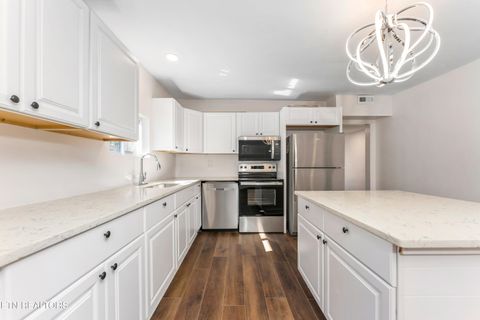 Tiny photo for 4205 Tomlinson St, Knoxville, TN 37920 (MLS # 1334166)