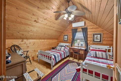 Tiny photo for 142 Rayahs Way, Quebeck, TN 38579 (MLS # 1357646)