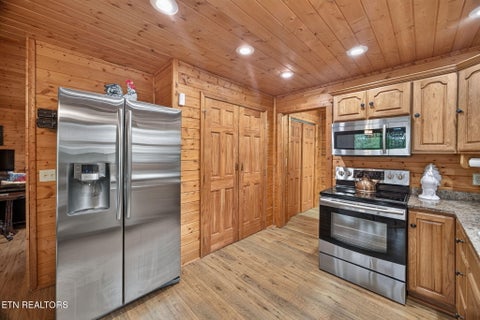 Tiny photo for 142 Rayahs Way, Quebeck, TN 38579 (MLS # 1357646)