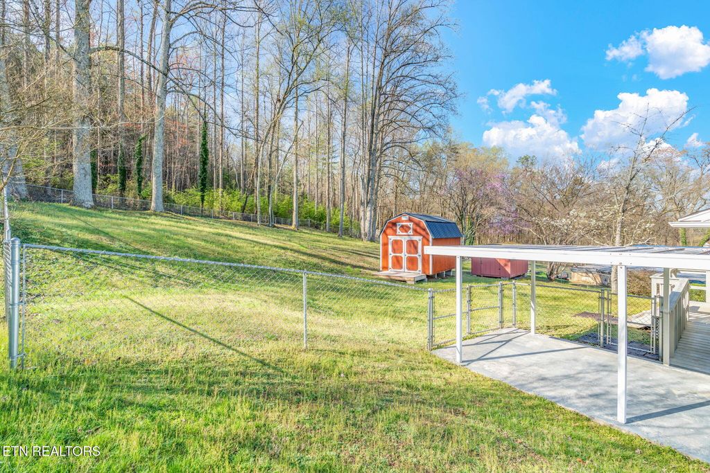 Photo of 1379 Byrd Circle, Kingston, TN 37763 (MLS # 1294359)