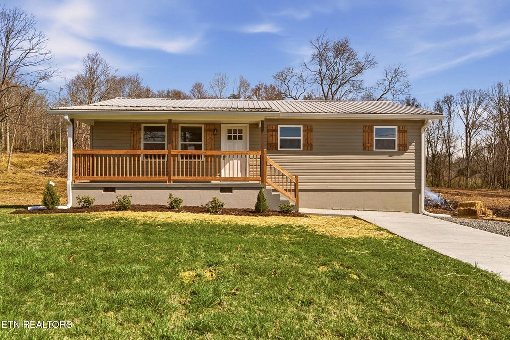 Photo of 3322 Shipe Rd, Corryton, TN 37721 (MLS # 1333704)