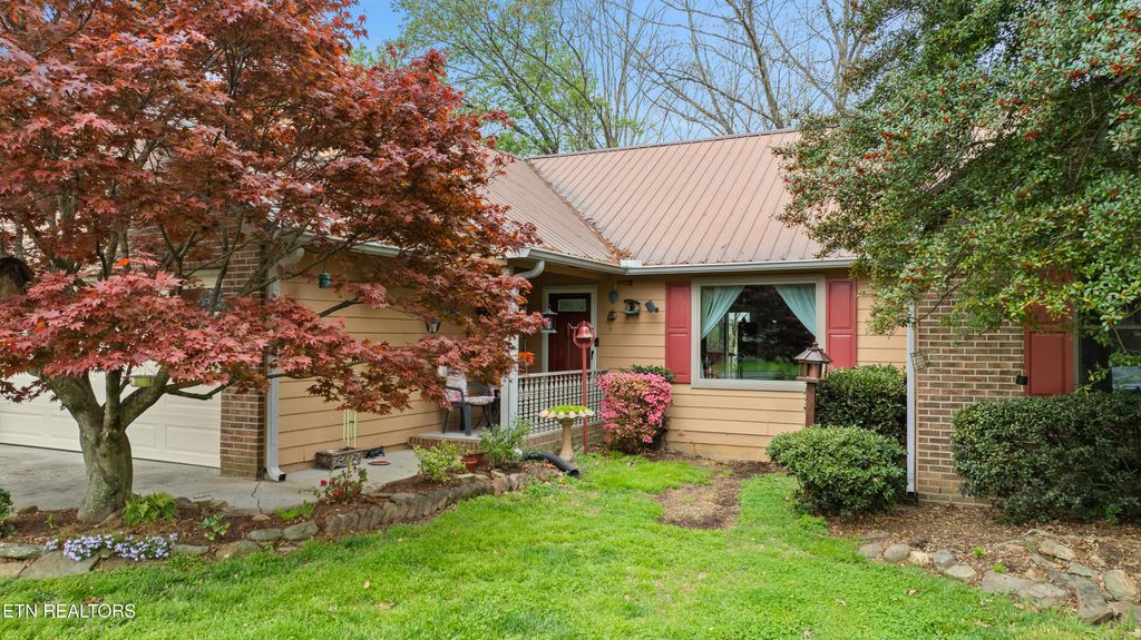 Photo of 6609 Springer Drive, Knoxville, TN 37918 (MLS # 1335242)