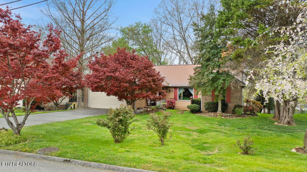 Photo of 6609 Springer Drive, Knoxville, TN 37918 (MLS # 1335242)