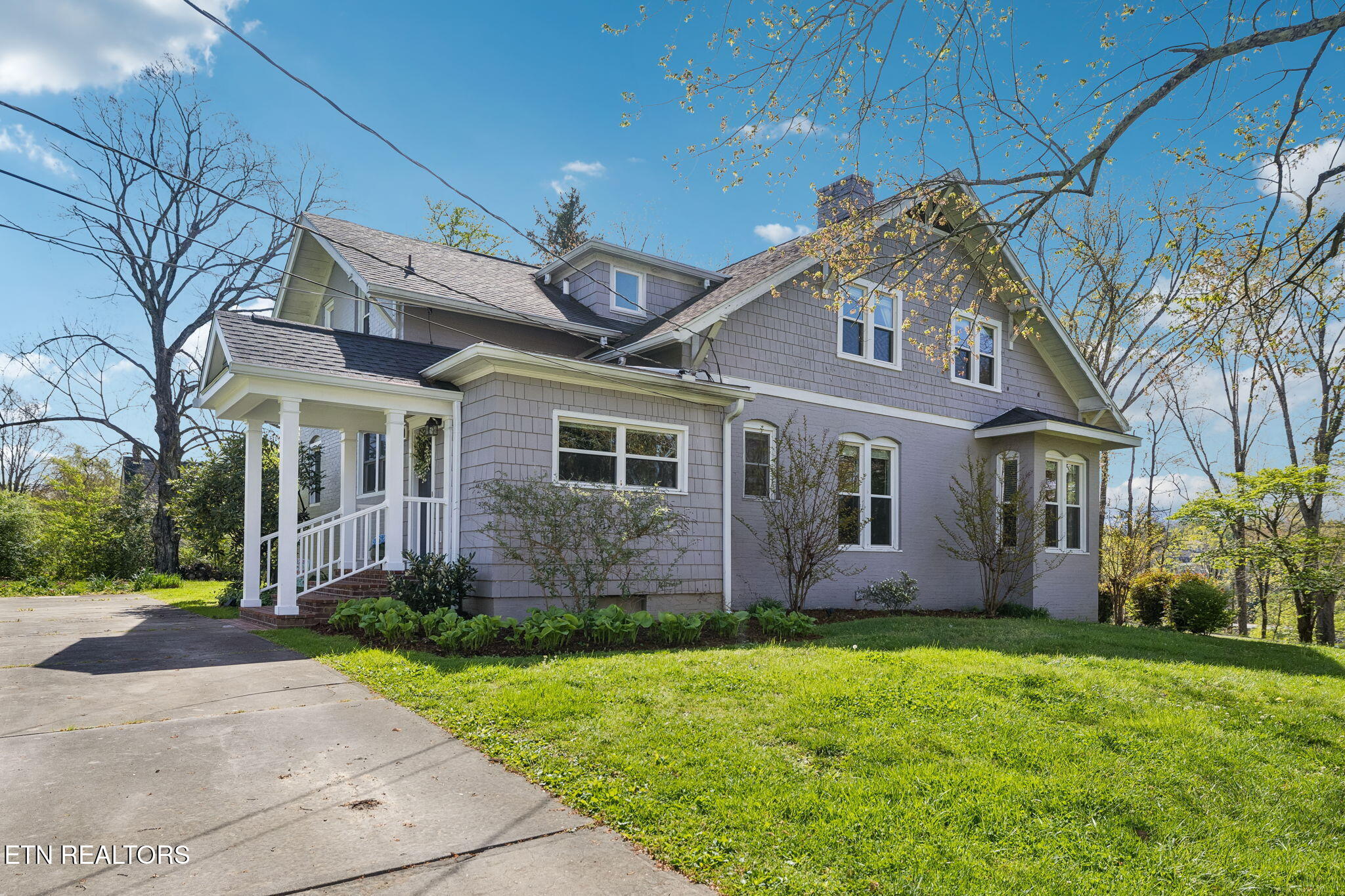 210 Clifton Heights Rd