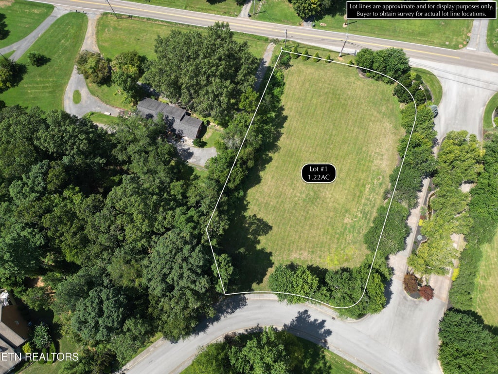Photo of 1 Majestic Circle, Dandridge, TN 37725 (MLS # 1239947)