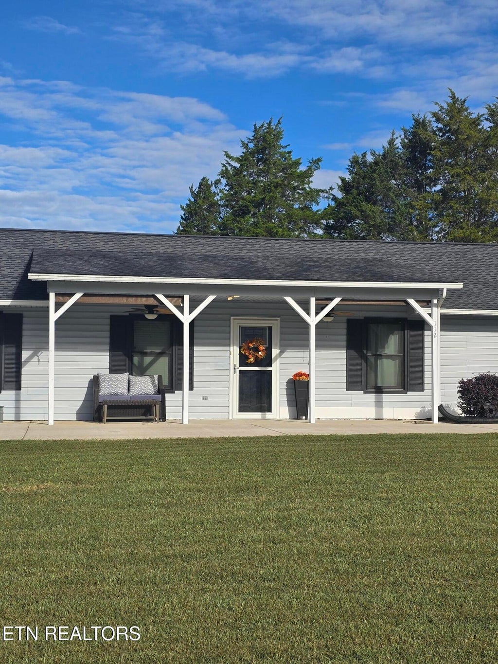 Photo of 112 Elmer Drive, Kingston, TN 37763 (MLS # 1357024)