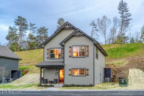 Photo of 1654 Veterans Blvd #6, Sevierville, TN 37862 (MLS # 1322837)