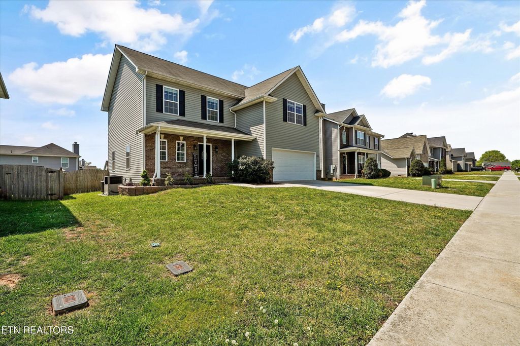 Photo of 317 Caboose Lane, Maryville, TN 37804 (MLS # 1336274)