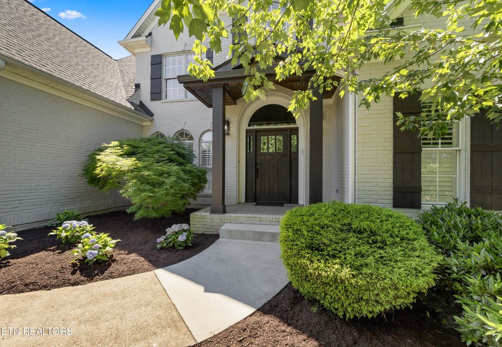 Photo of 12642 Bayview Drive, Knoxville, TN 37922 (MLS # 1344031)