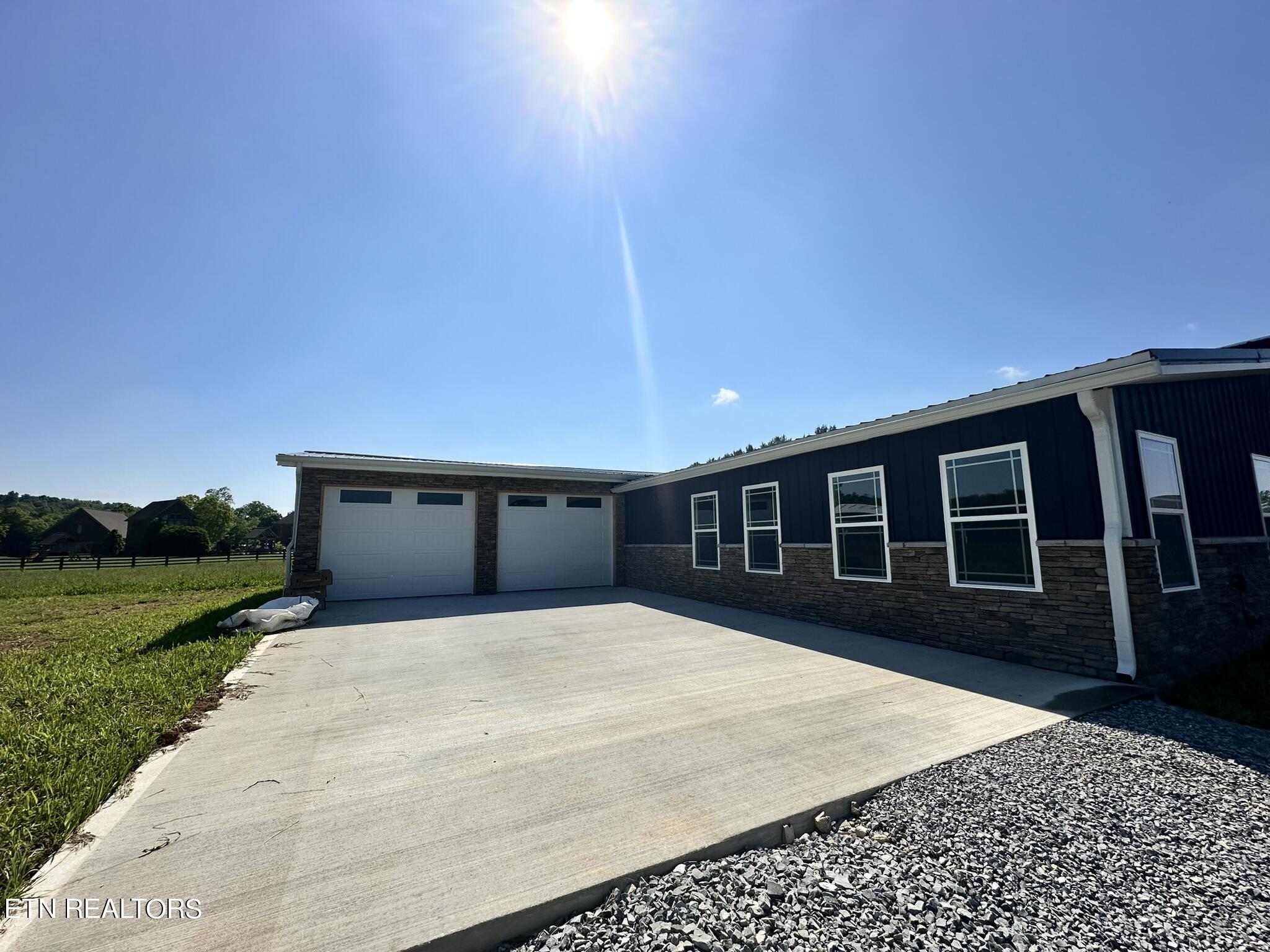 522 Lavender View Lane