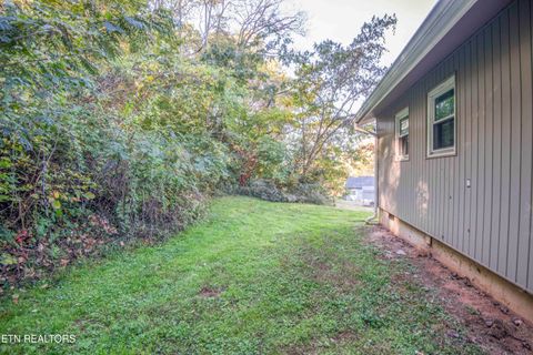 Tiny photo for 2212 Knollcrest Lane, Knoxville, TN 37920 (MLS # 1318673)