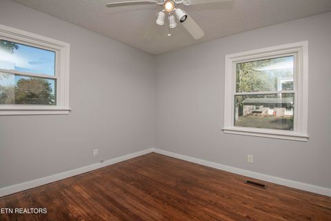 Tiny photo for 2212 Knollcrest Lane, Knoxville, TN 37920 (MLS # 1318673)