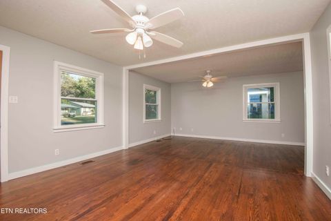 Tiny photo for 2212 Knollcrest Lane, Knoxville, TN 37920 (MLS # 1318673)
