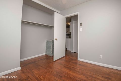 Tiny photo for 2212 Knollcrest Lane, Knoxville, TN 37920 (MLS # 1318673)