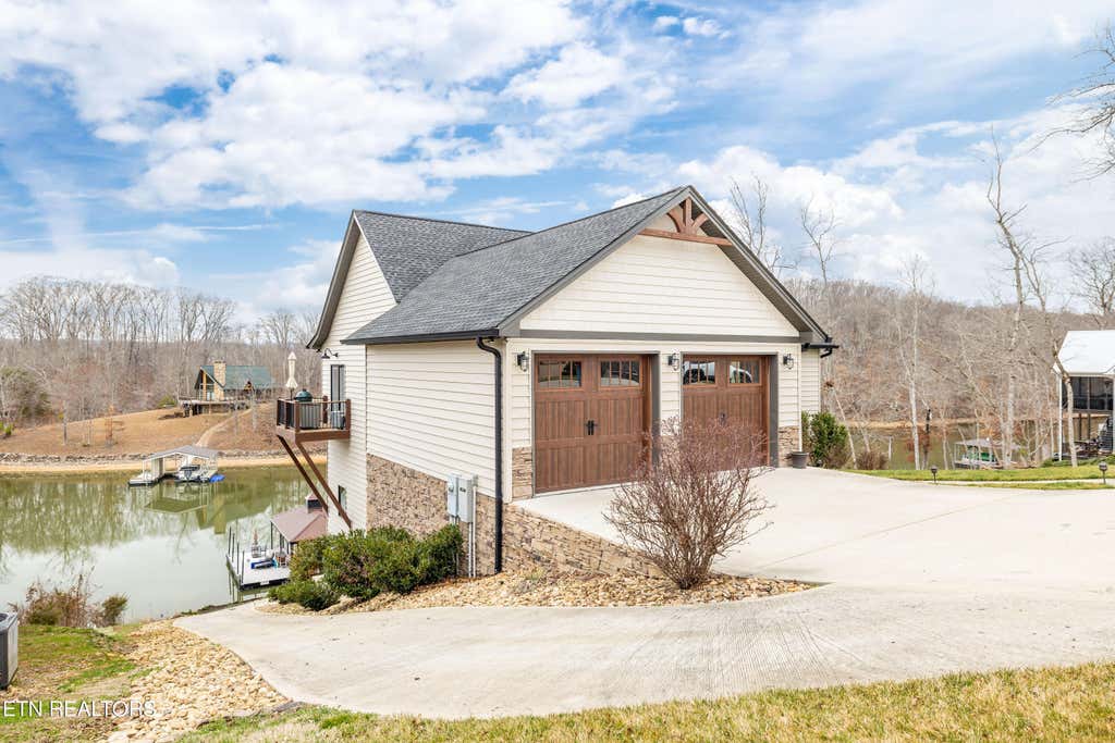 Photo of 710 Waterfront Way, Ten Mile, TN 37880 (MLS # 1253178)