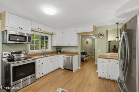 Tiny photo for 688 Ownby Drive, Gatlinburg, TN 37738 (MLS # 1356270)