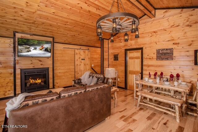 1156 Hemlock Drive