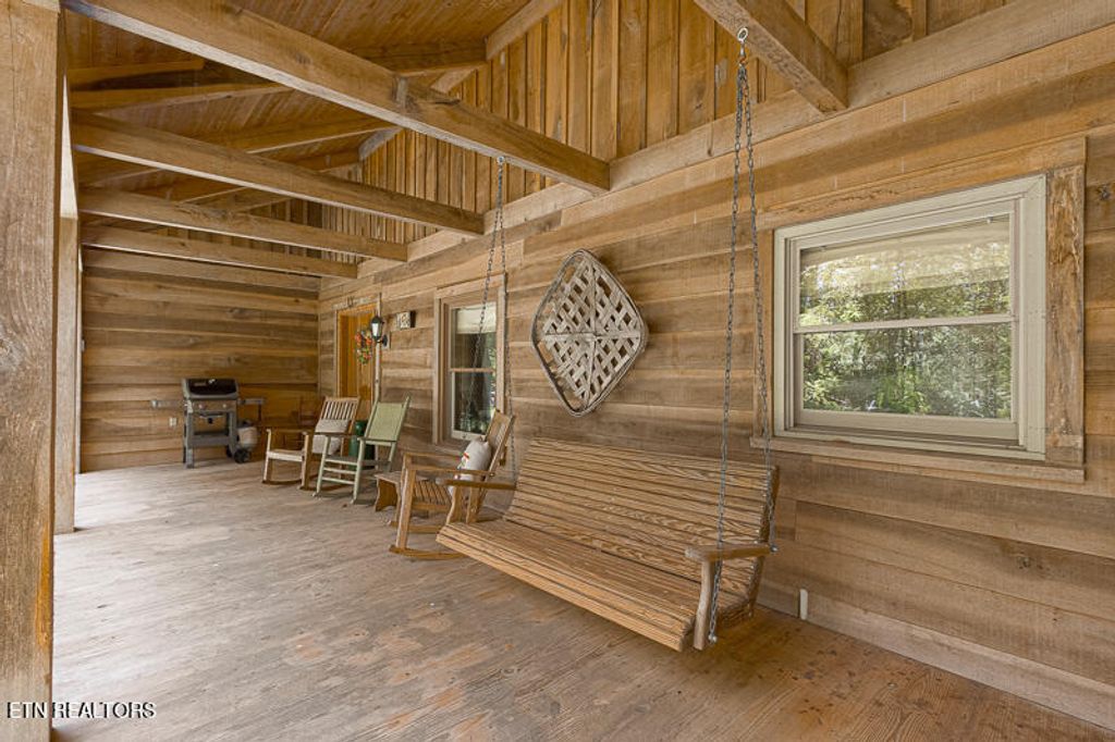 Photo of 437 Taylor Acuff Rd, Washburn, TN 37888 (MLS # 1274206)