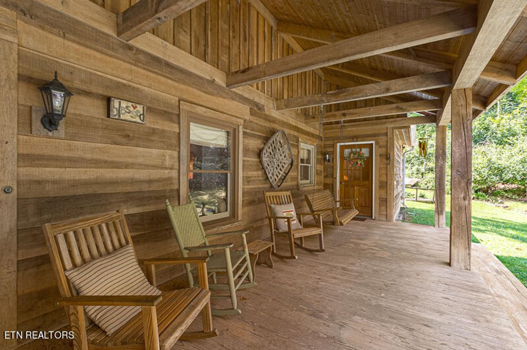 Photo of 437 Taylor Acuff Rd, Washburn, TN 37888 (MLS # 1274206)