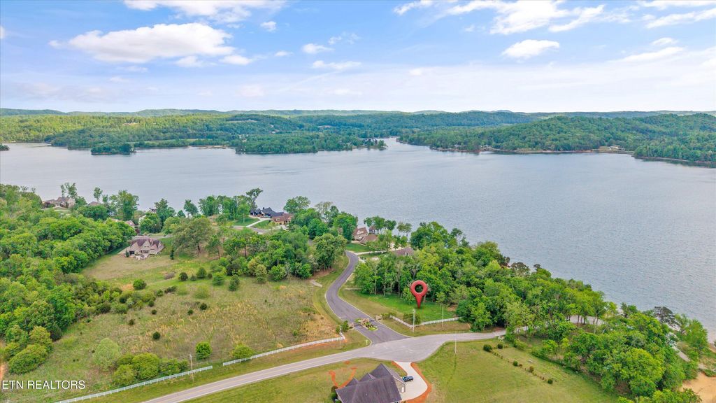 Photo of 237 E Shore Drive, Rockwood, TN 37854 (MLS # 1334836)