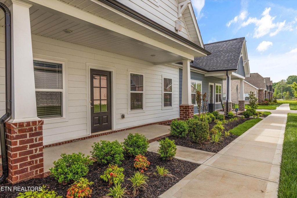 Photo of 175 Goldheart Rd, Farragut, TN 37934 (MLS # 1334402)