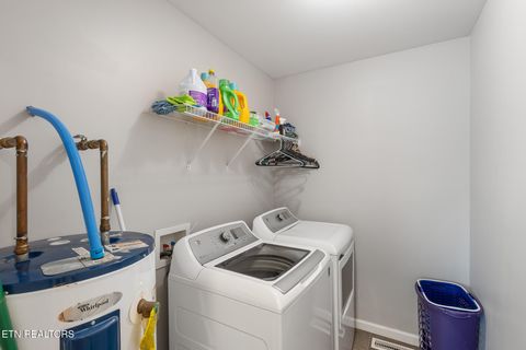 Tiny photo for 19 McKinney Street, Englewood, TN 37329 (MLS # 1347633)