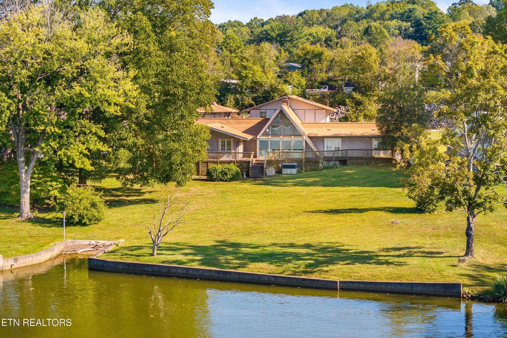 Photo of 4827 Riversedge Rd, Louisville, TN 37777 (MLS # 1359203)