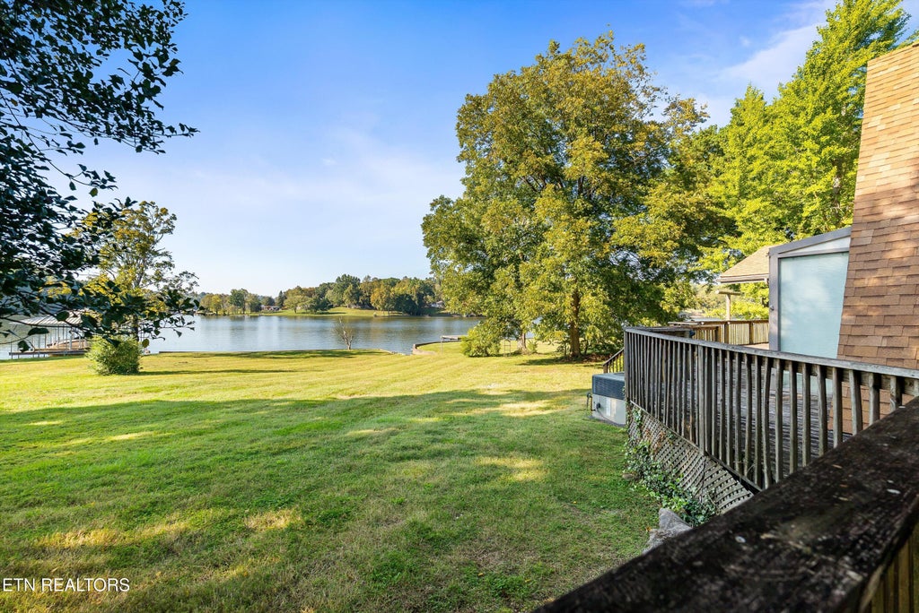 Photo of 4827 Riversedge Rd, Louisville, TN 37777 (MLS # 1359203)