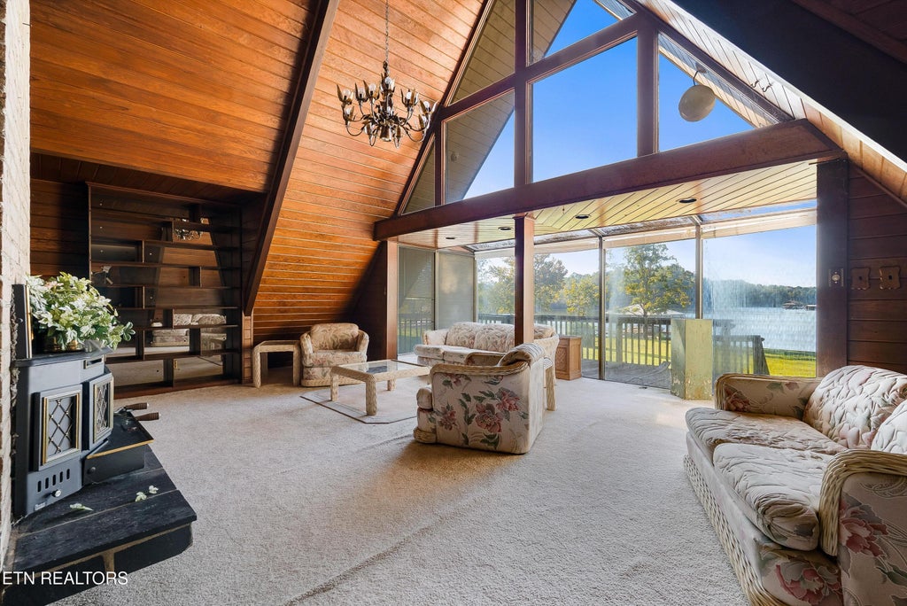 Photo of 4827 Riversedge Rd, Louisville, TN 37777 (MLS # 1359203)