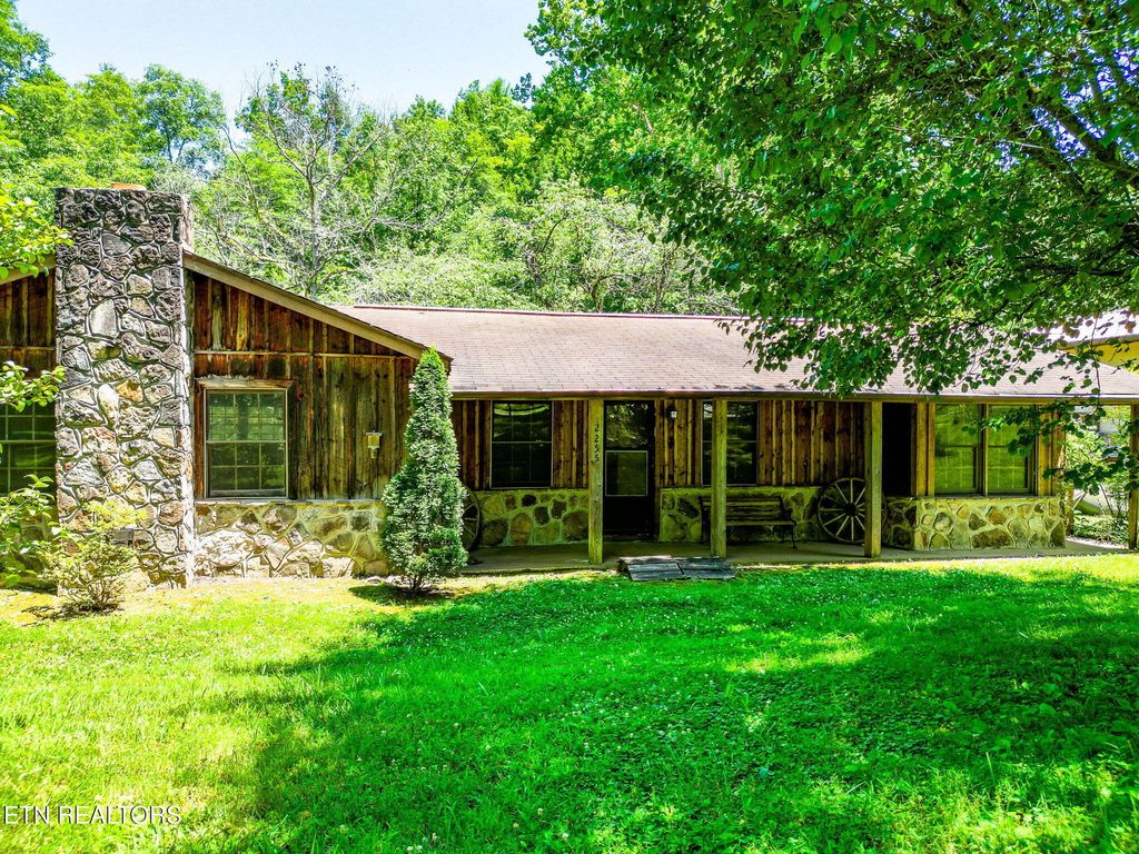 Photo of 2255 Citico Rd, Vonore, TN 37885 (MLS # 1308252)