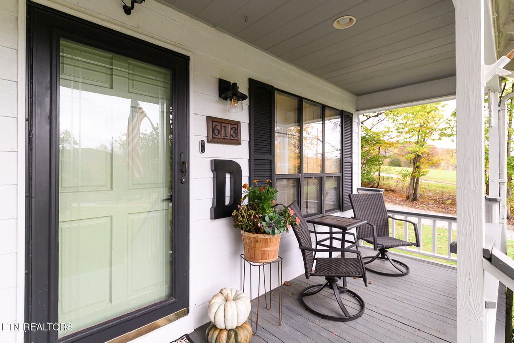 Photo of 613 Tillery Rd, Powell, TN 37849 (MLS # 1320197)