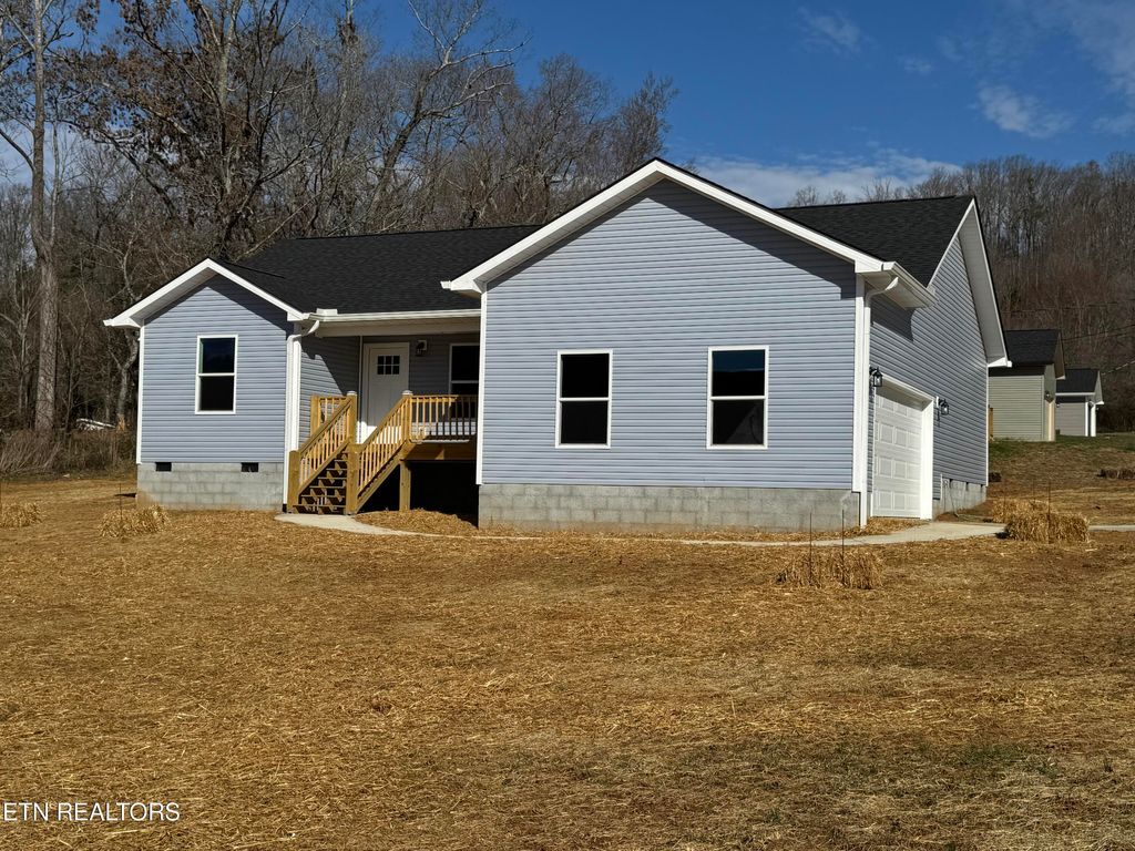 Photo of 125 Ogle Drive, Sweetwater, TN 37874 (MLS # 1285132)