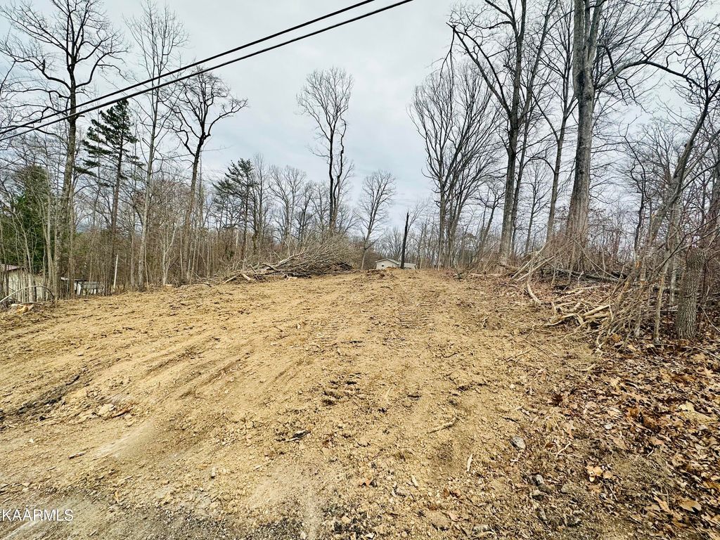 Photo of CROSS Drive, Tazewell, TN 37879 (MLS # 1220106)