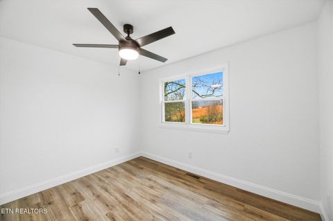 Tiny photo for 3034 Pete Worthington Rd, Evensville, TN 37332 (MLS # 1326803)