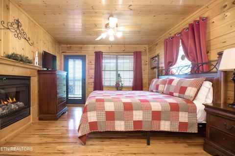 Tiny photo for 1543 Boo Boos Way, Sevierville, TN 37862 (MLS # 1354959)