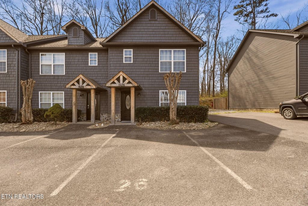 Photo of 1426 William Holt Blvd, Sevierville, TN 37862 (MLS # 1336915)