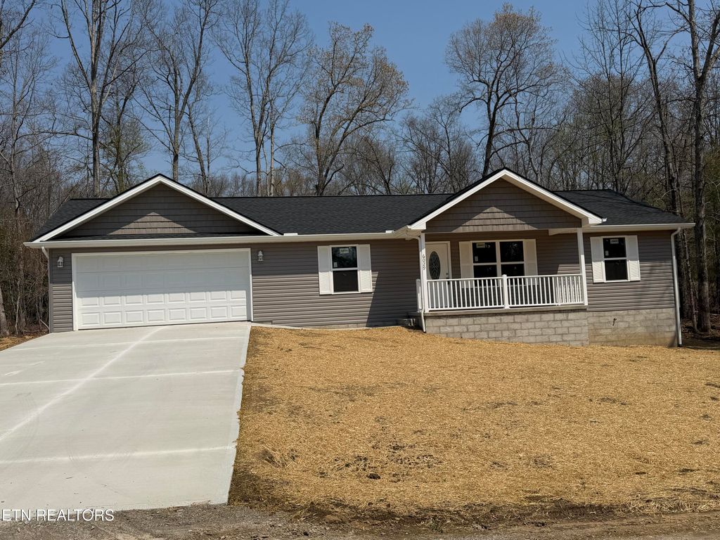Photo of 6029 Pocahontas Lane, Crossville, TN 38572 (MLS # 1320189)
