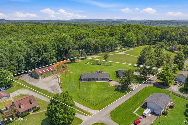 4762 DOGWOOD LN, STRAWBERRY PLAINS, TN 37871 - Image a84dc2b128d2f73bb19d46c2f27e63b8/3167687163