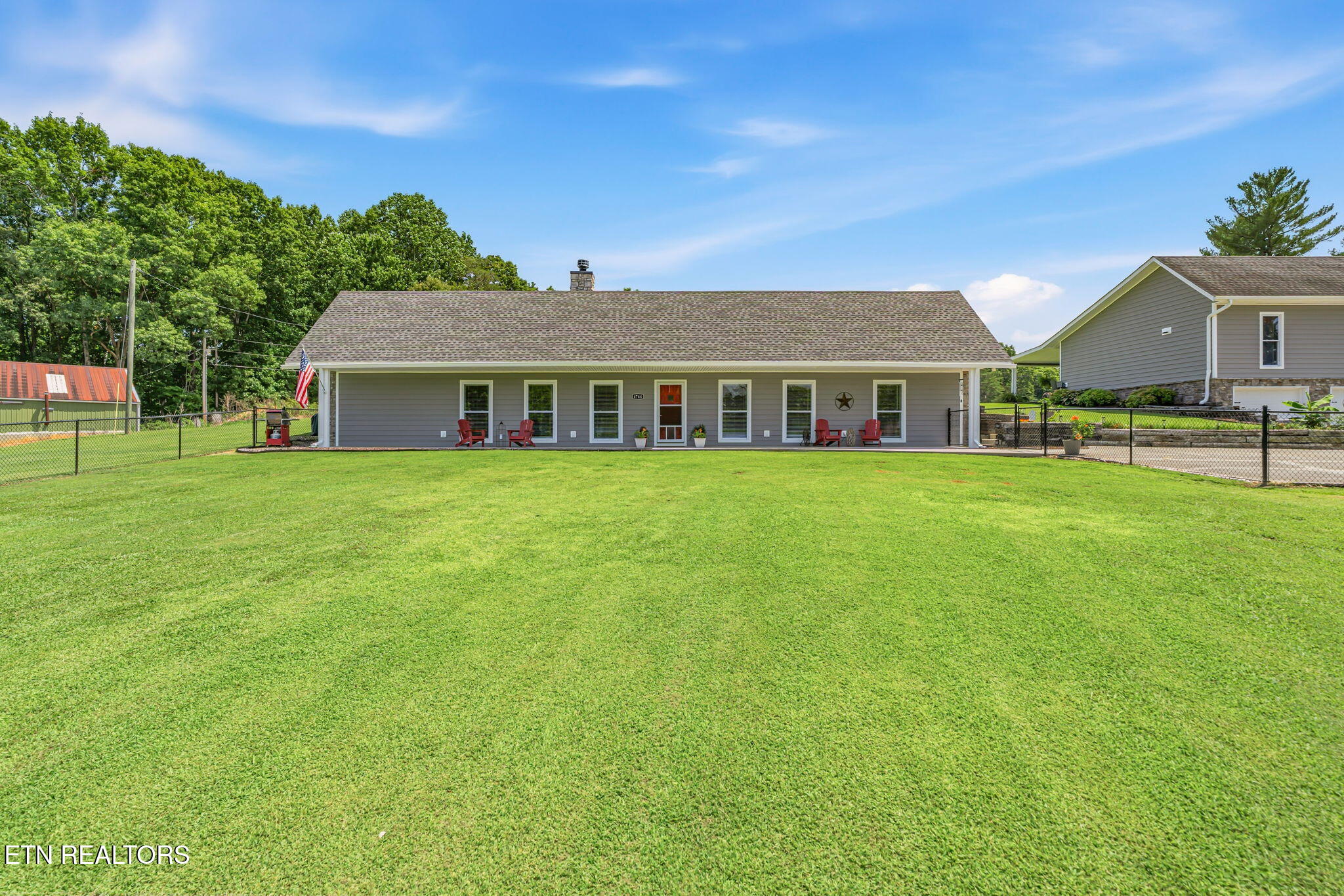 4762 Dogwood Lane