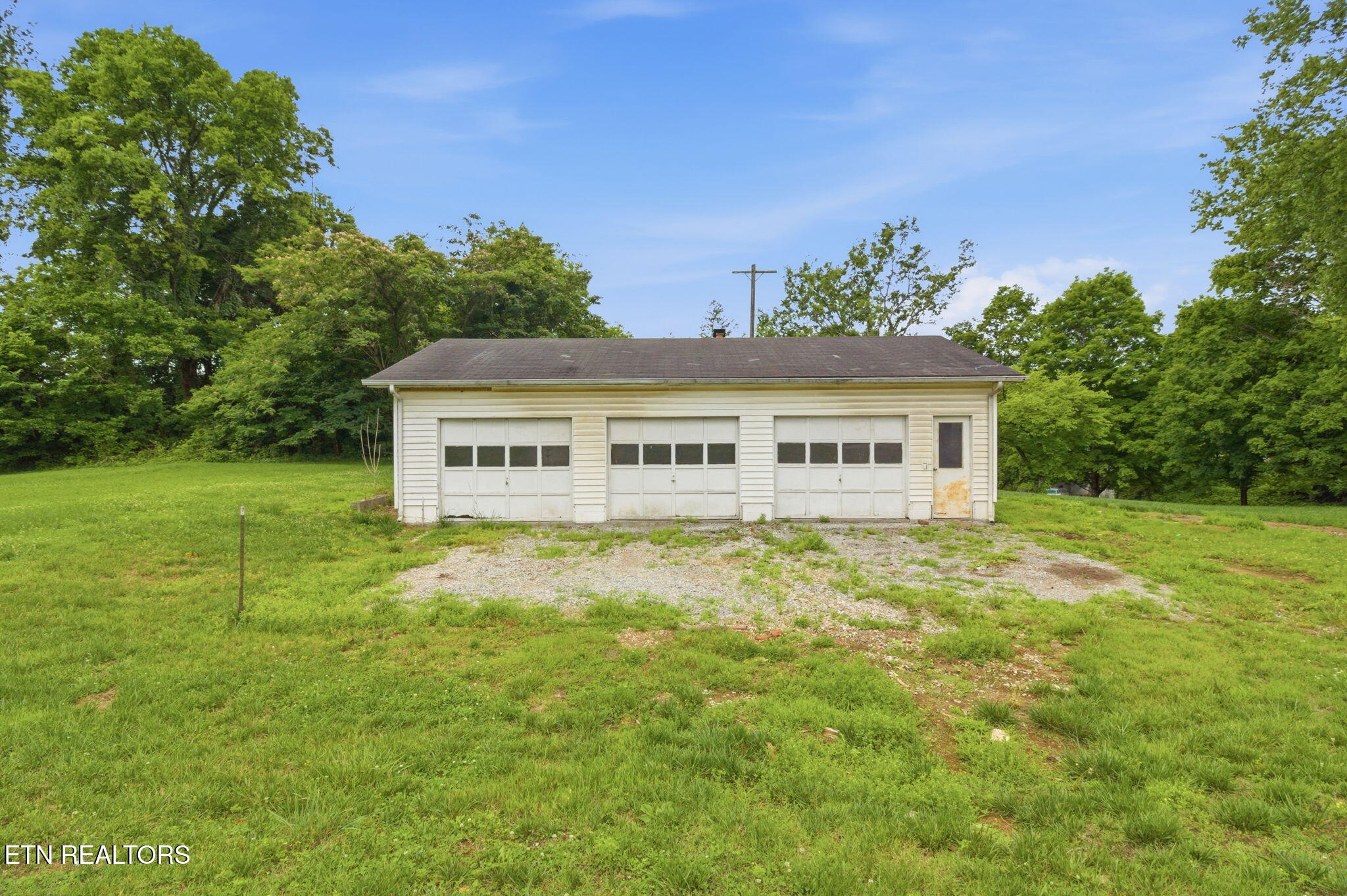 9320 Mascot Rd