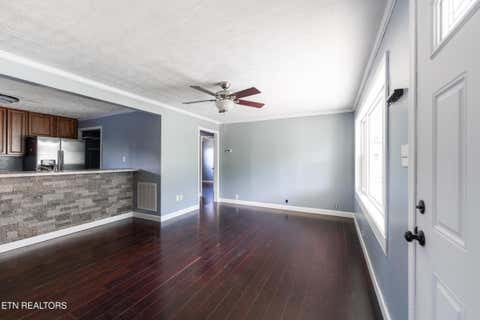 Tiny photo for 814 Moss Lane, Jefferson City, TN 37760 (MLS # 1349889)