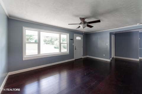Tiny photo for 814 Moss Lane, Jefferson City, TN 37760 (MLS # 1349889)