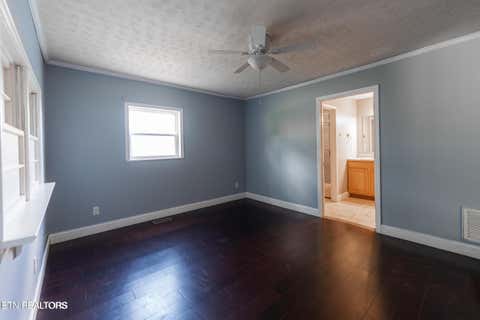 Tiny photo for 814 Moss Lane, Jefferson City, TN 37760 (MLS # 1349889)