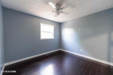 Tiny photo for 814 Moss Lane, Jefferson City, TN 37760 (MLS # 1349889)