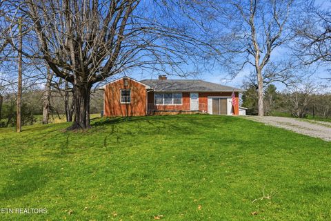 110 Hart Cemetery Lane Clinton TN 37716